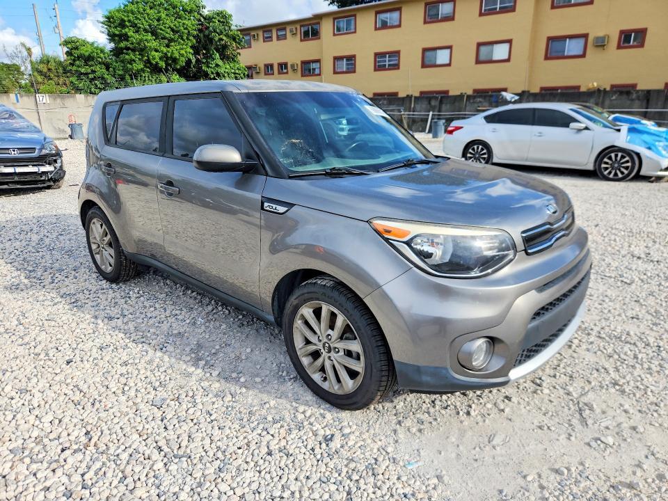 2017 KIA Soul +
