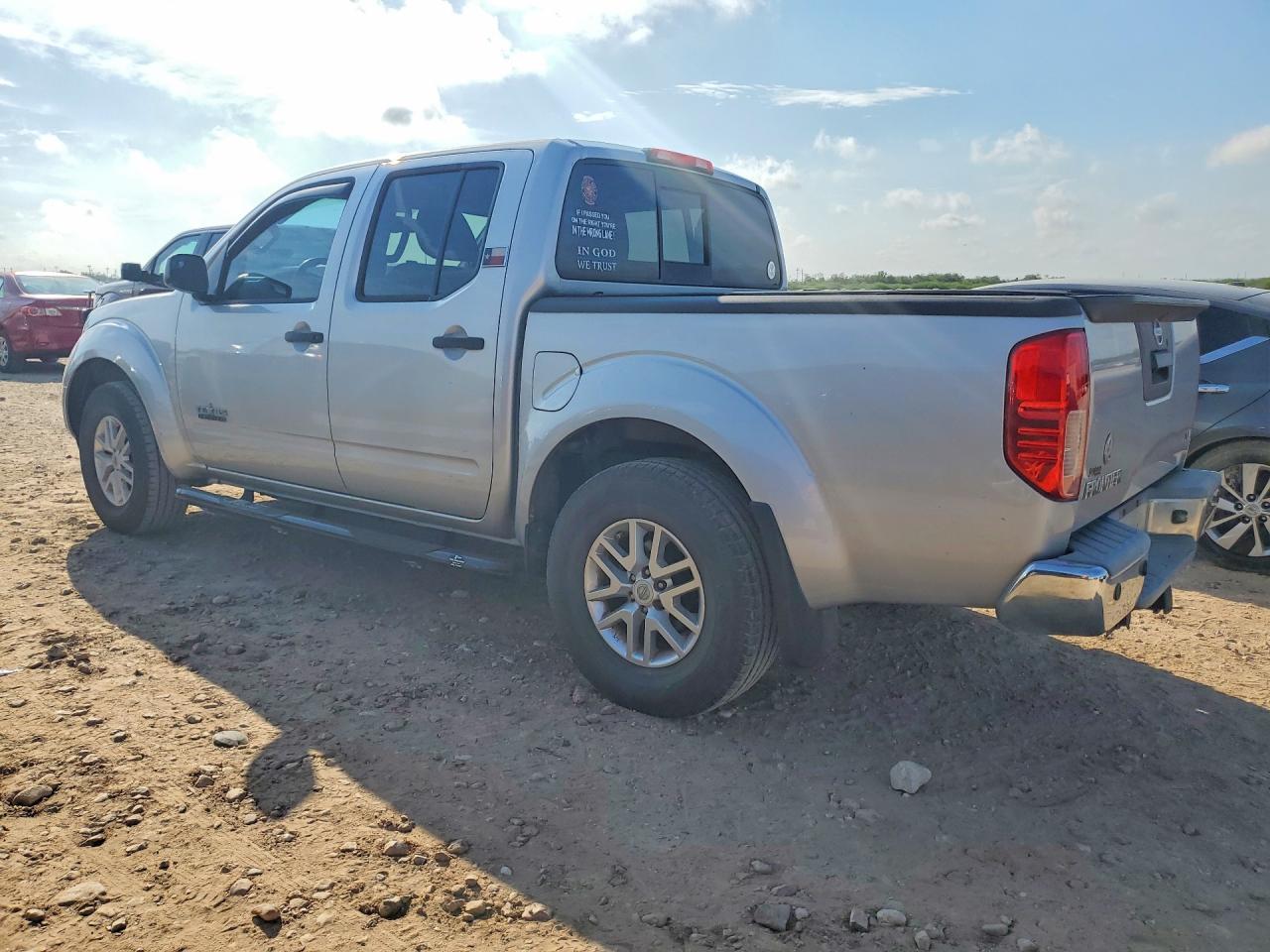 2015 Nissan Frontier S