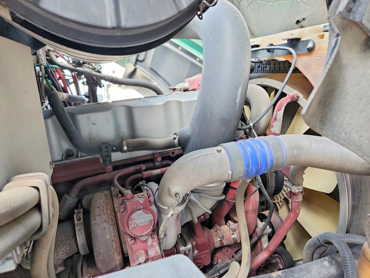 2017 Mack 600 CXU600