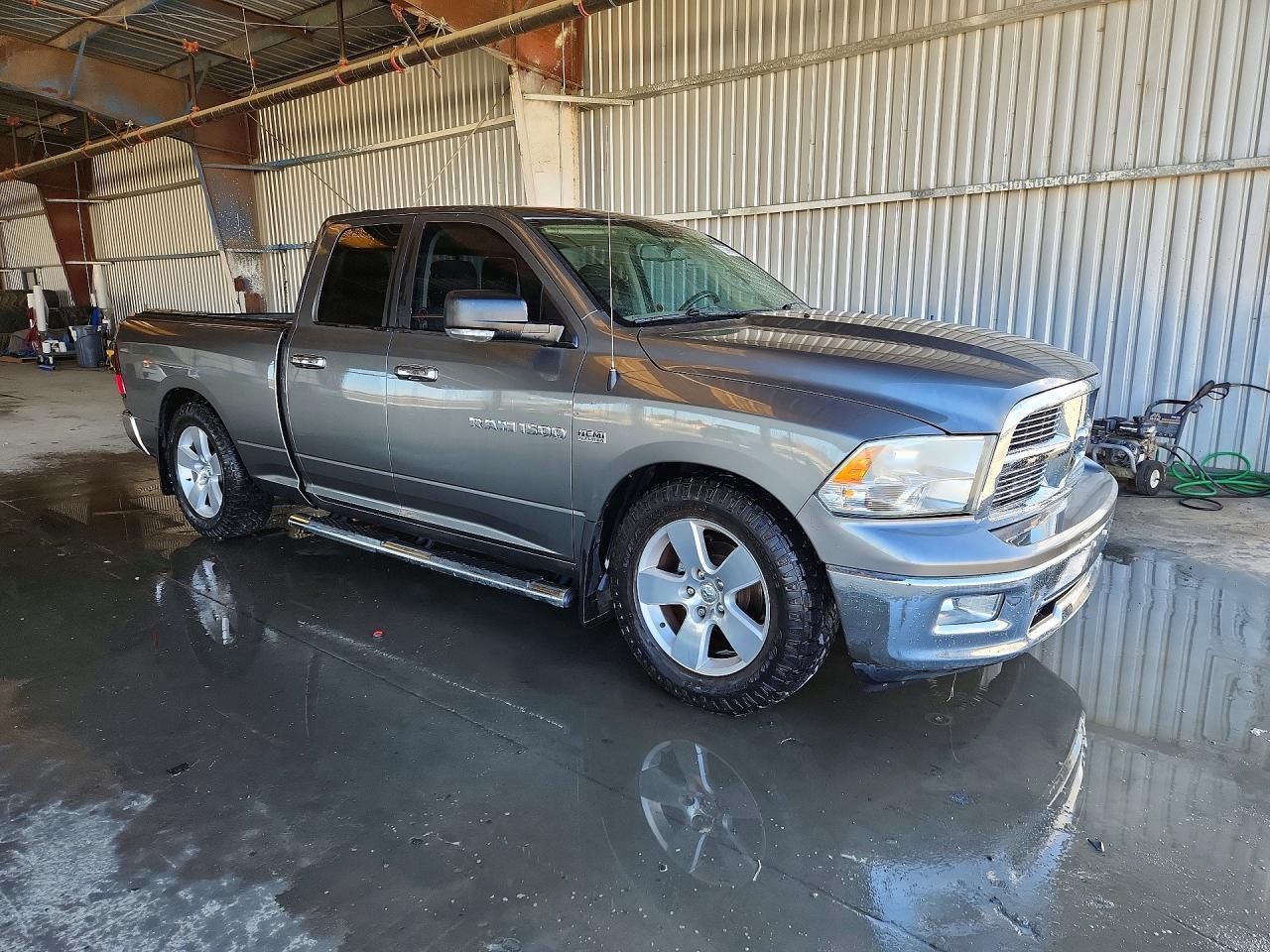 2012 Dodge RAM 1500 SLT