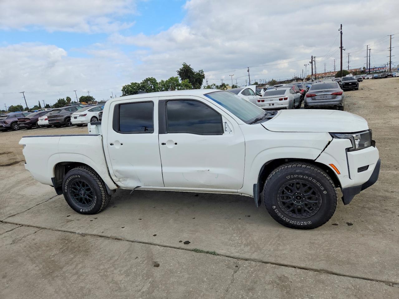 2023 Nissan Frontier S