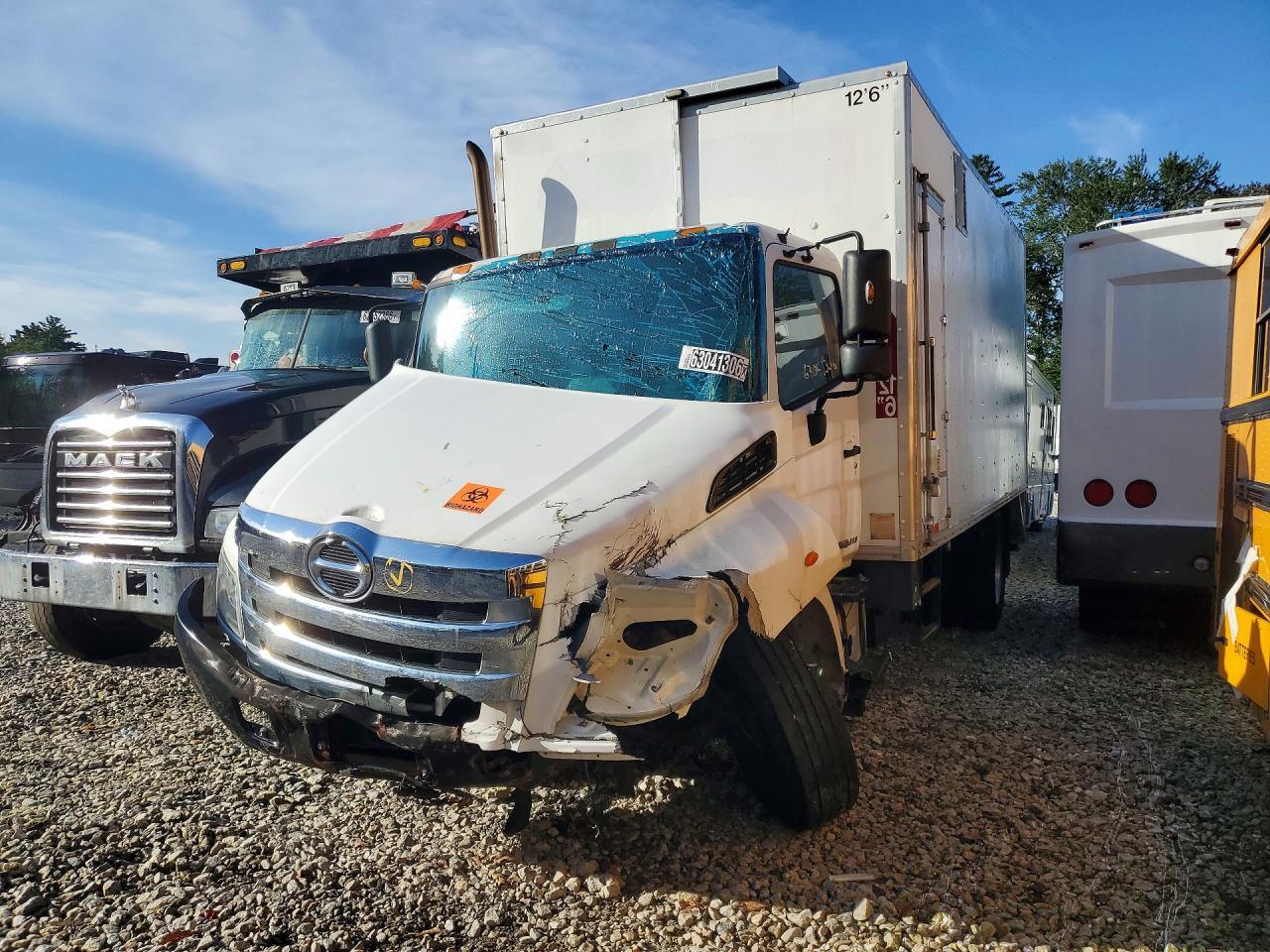 2018 Hino 258/268 BOX Truck
