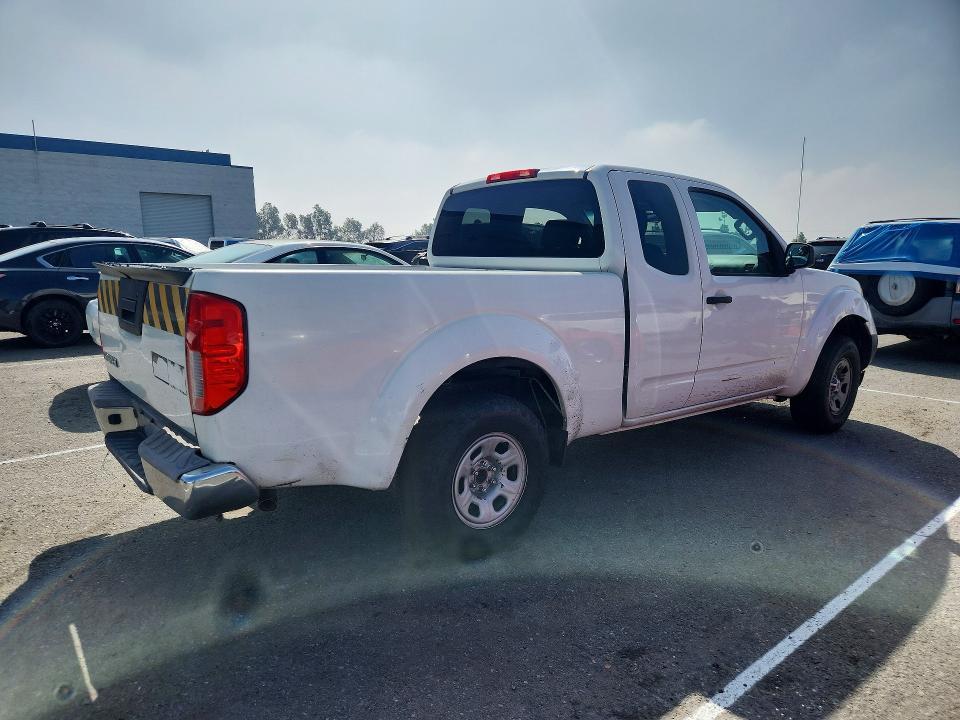 2014 Nissan Frontier S