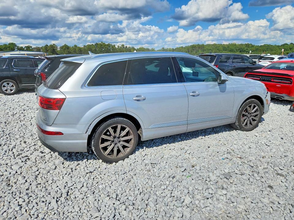2018 Audi Q7 Prestige