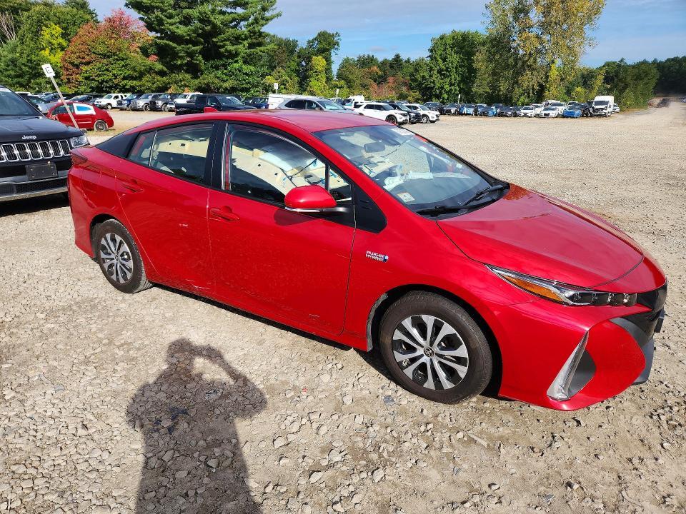 2021 Toyota Prius Prime LE