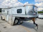 2005 Exiss ES-307 Horse Trailer