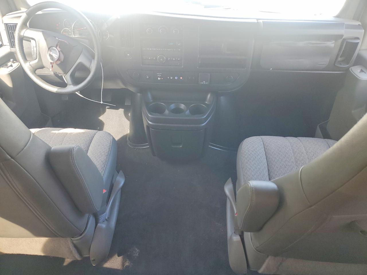 2026 GMC Savana G3500 LT