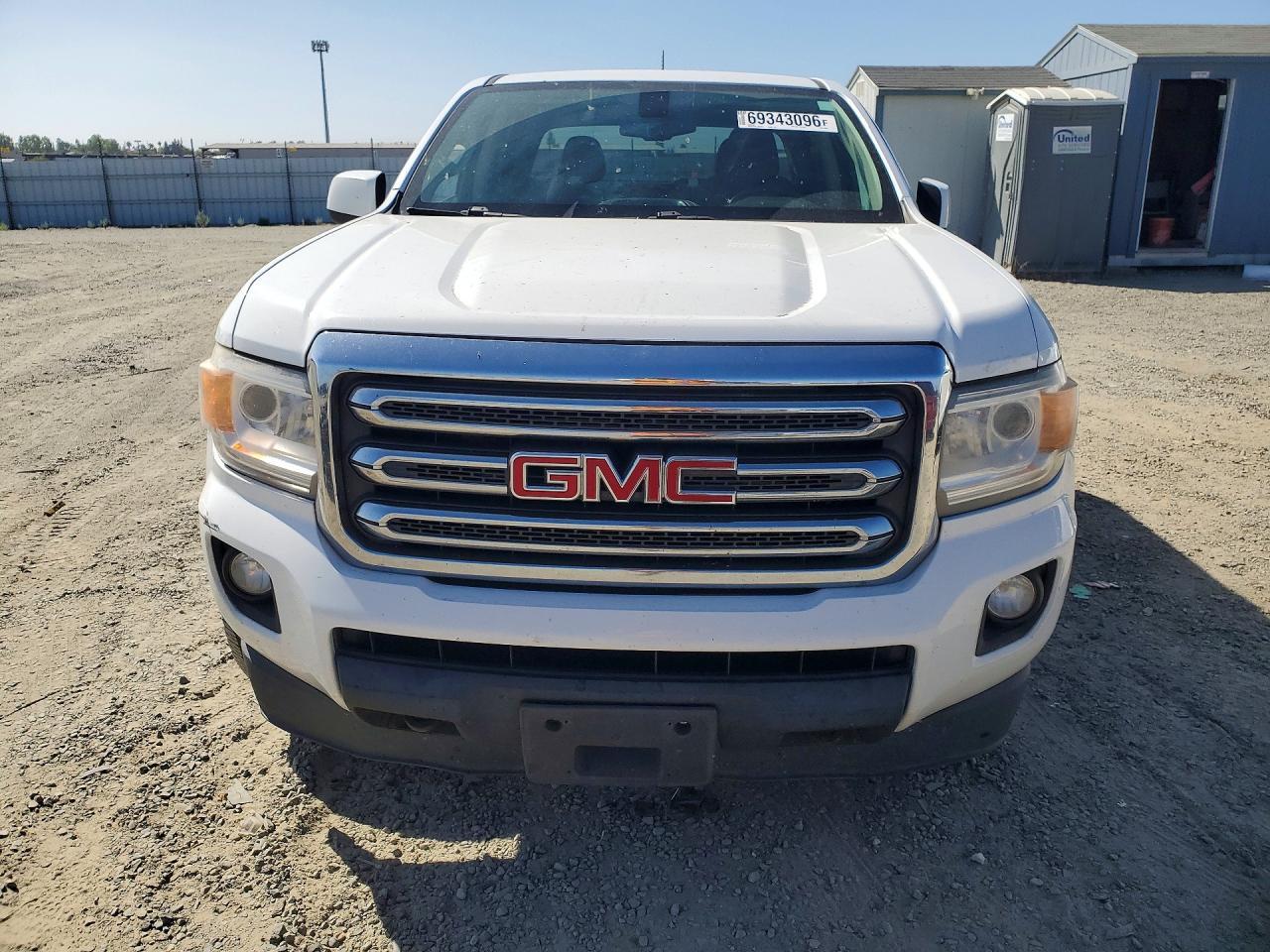2018 GMC Canyon SLE