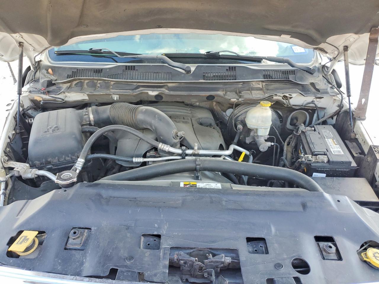 2015 Dodge RAM 1500 SLT
