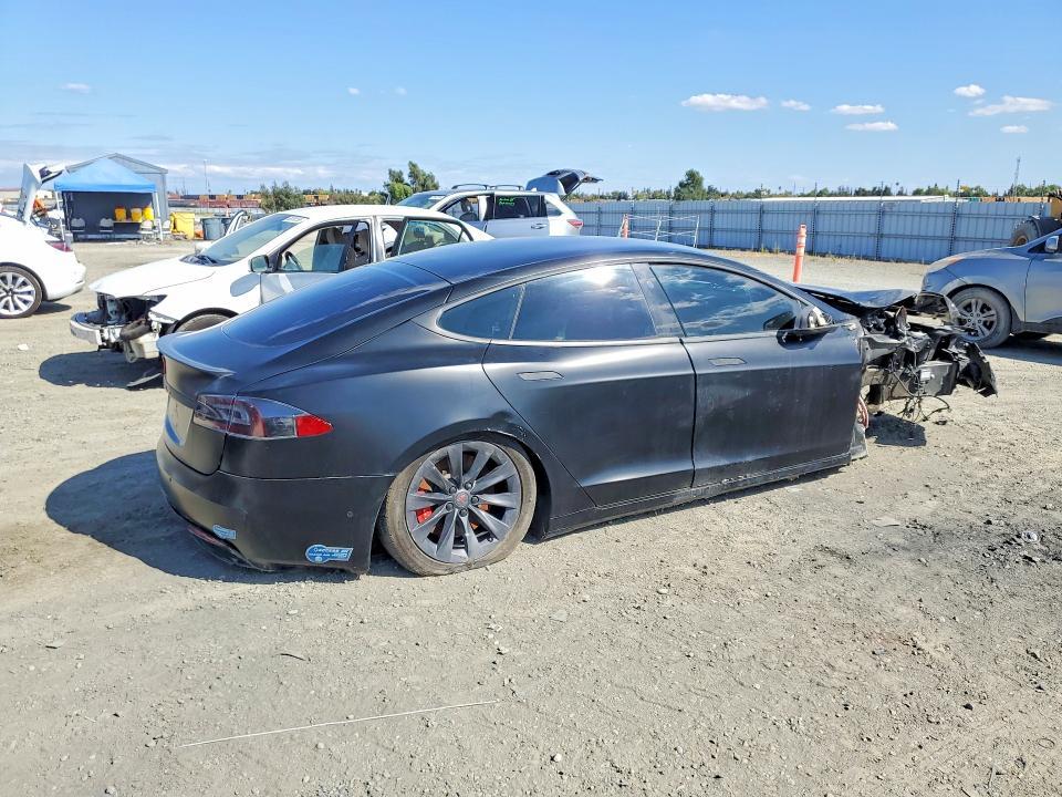 2020 Tesla Model s