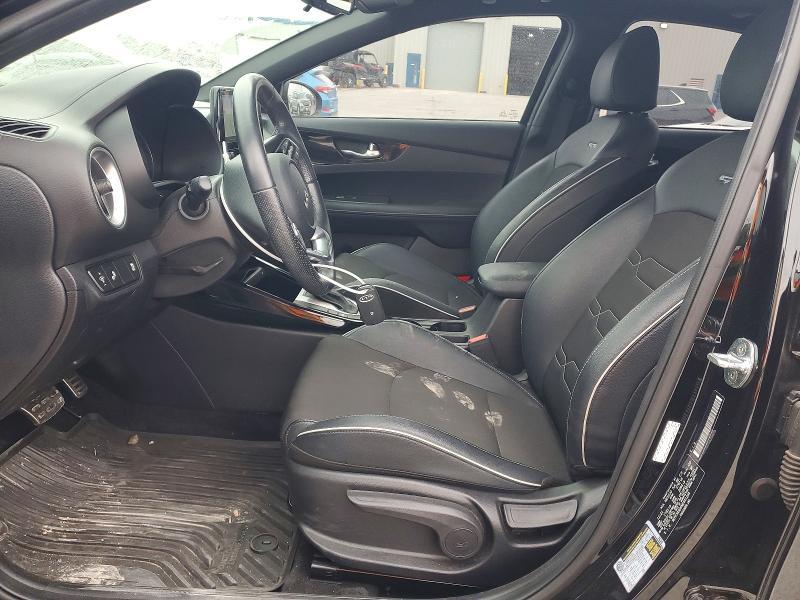 2022 KIA Forte GT Line