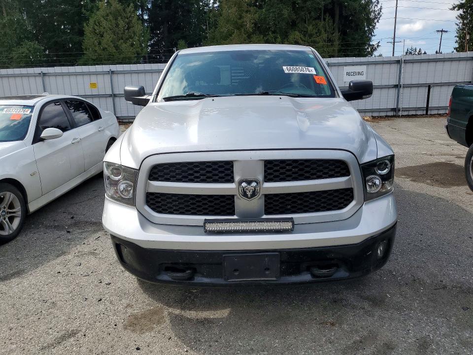 2014 Dodge RAM 1500 SLT