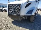 2022 Volvo VNL Semi Truck