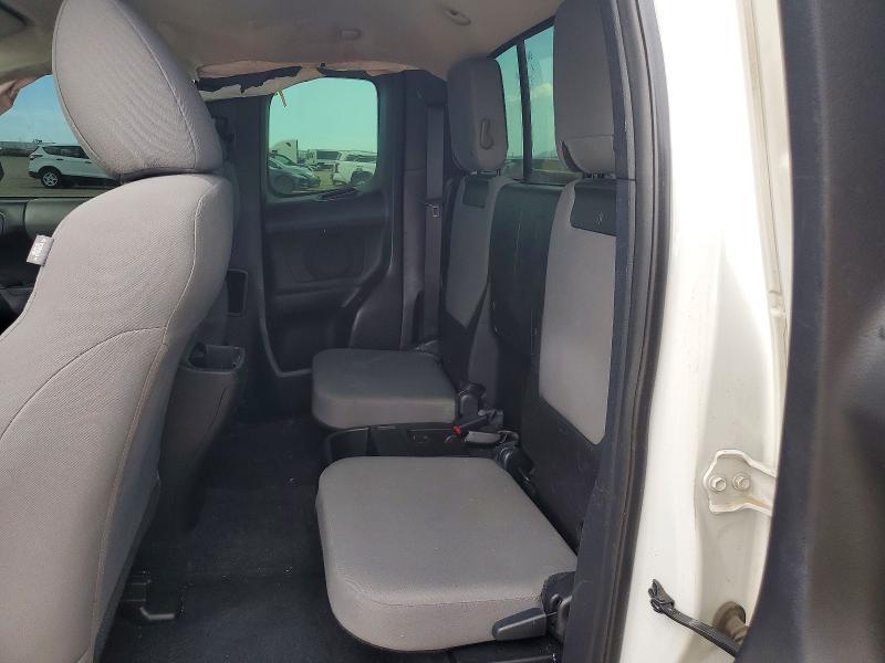 2017 Toyota Tacoma SR