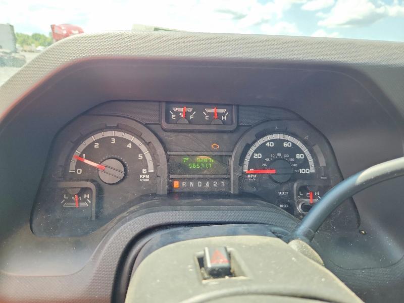 2017 Ford E450 BOX Truck