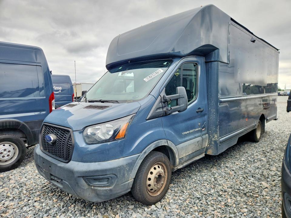 2021 Ford Transit Delivery Truck