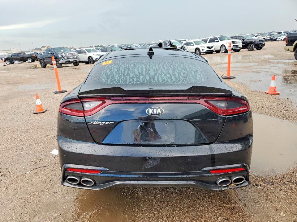 2018 KIA Stinger Premium