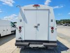 2010 Ford Econoline E450 Super Duty Cutaway Van