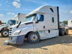 2018 Freightliner Cascadia 126