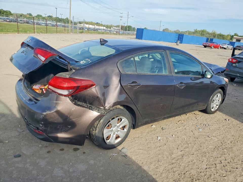 2017 KIA Forte lx