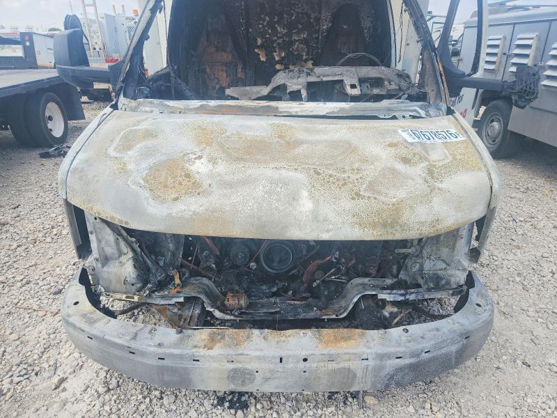 2021 Chevrolet Express G3500 BOX Truck