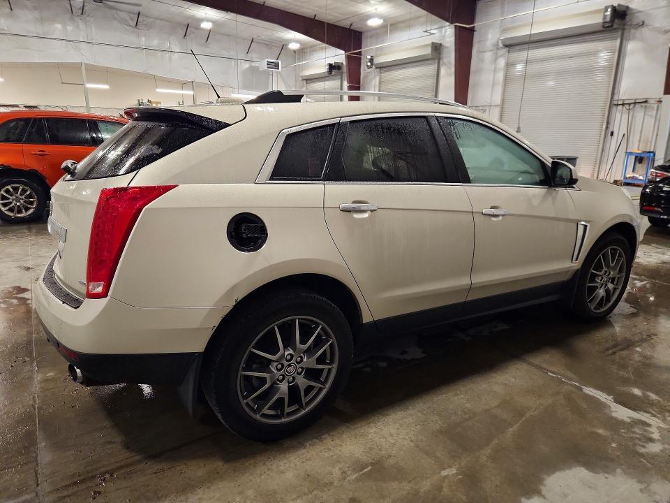 2016 Cadillac SRX Performance Collection