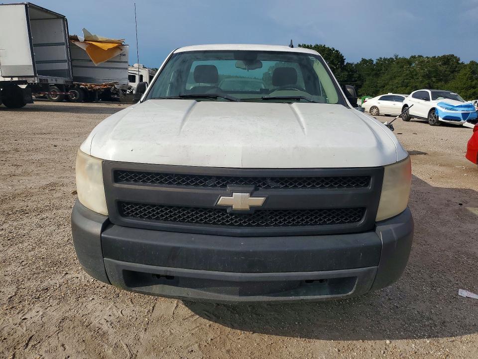 2007 Chevrolet Silverado C1500 Classic