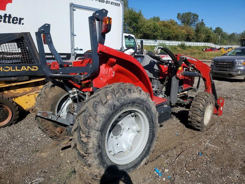 2017 Massey Ferguson Tractor