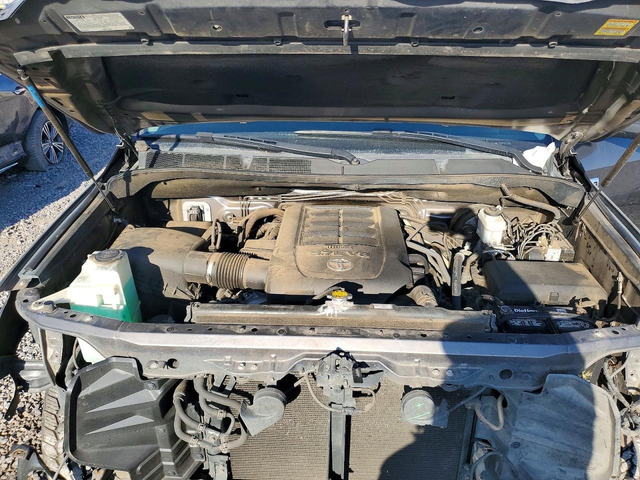 2016 Toyota Tundra SR5