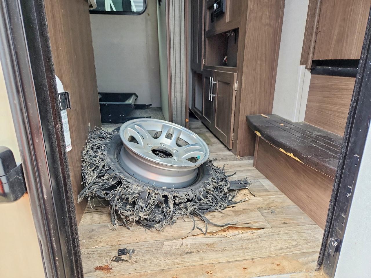2019 Keystone Hideout Camper