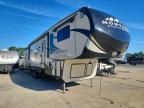 2016 Keystone Montana Camper