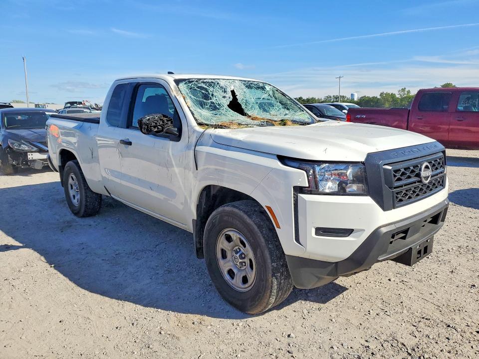 2024 Nissan Frontier S
