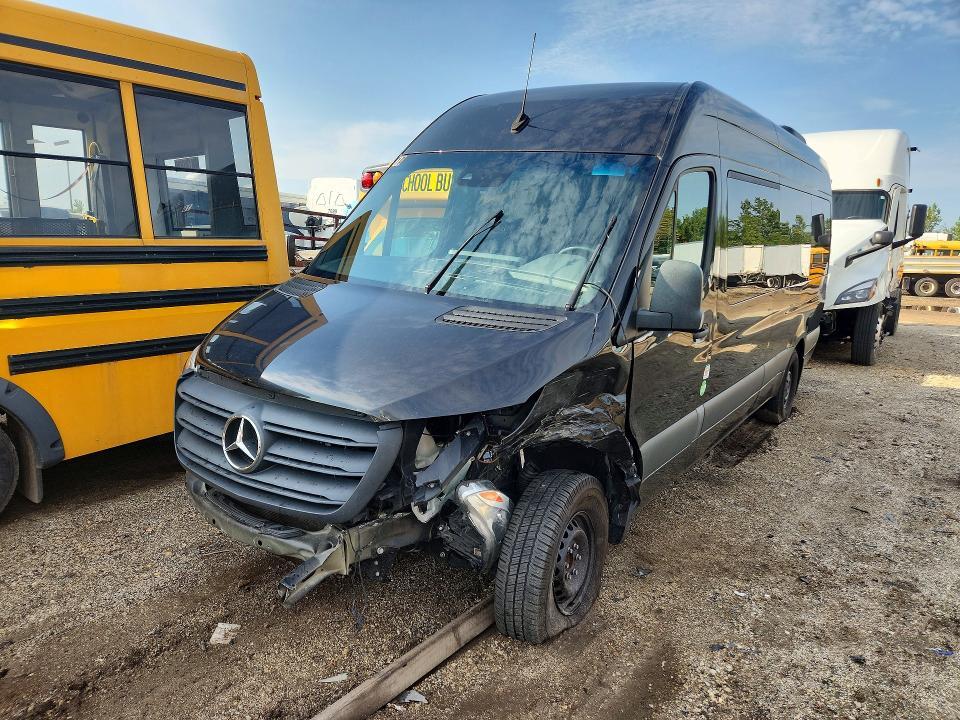 2023 Mercedes-Benz Sprinter 2500