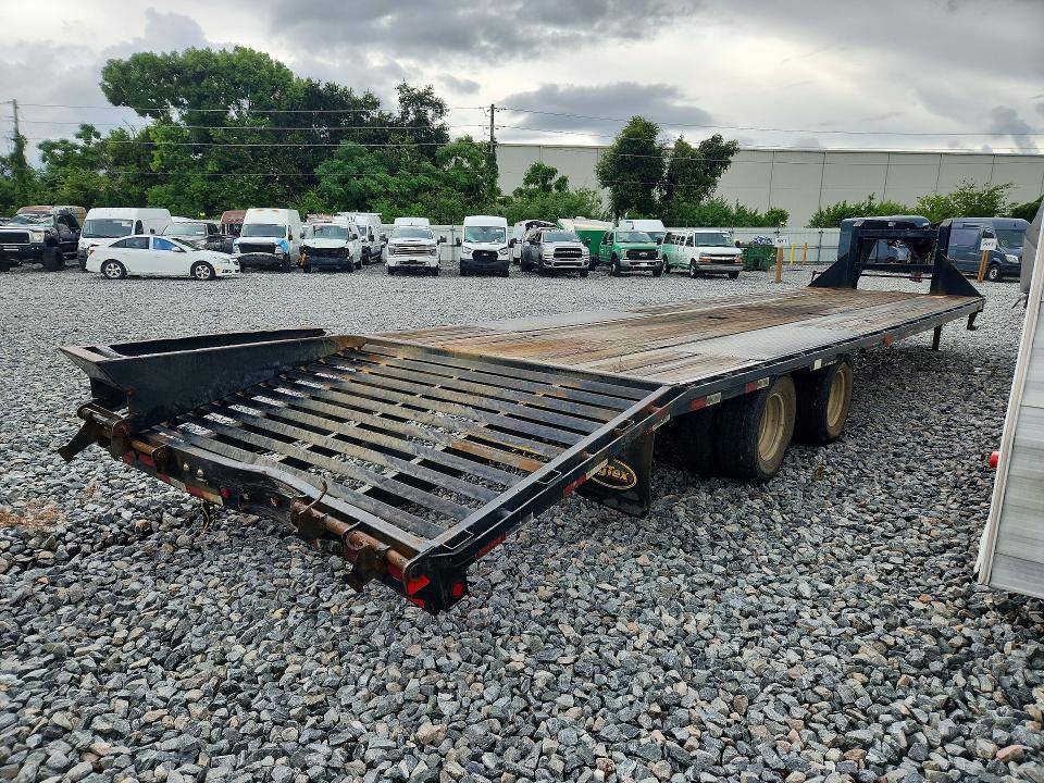 2016 Big Tex 22GN-30BK+5 Equipment Trailer