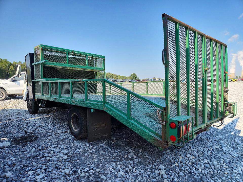 2005 Isuzu NPR