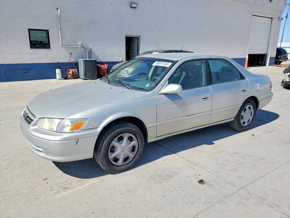 2001 Toyota Camry CE