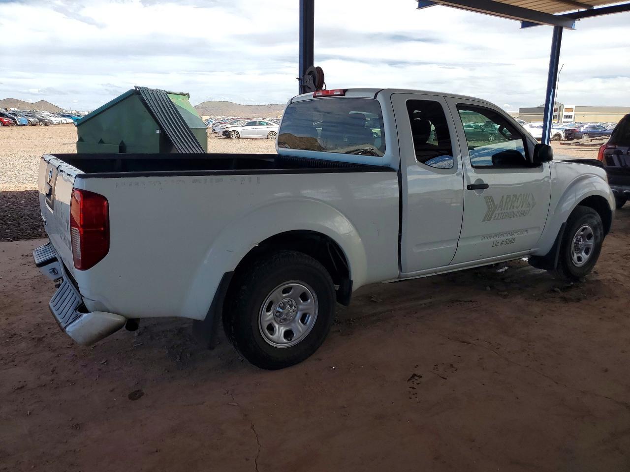 2017 Nissan Frontier S