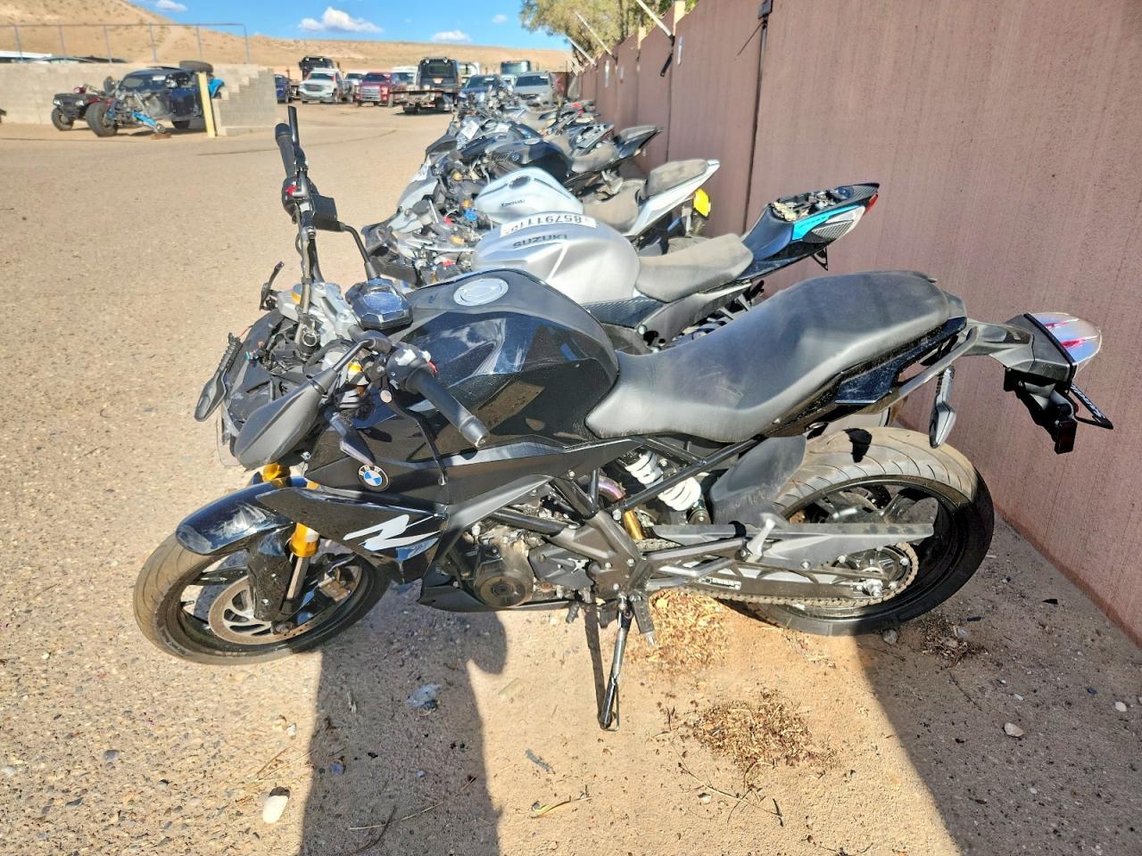 2024 BMW G310 R