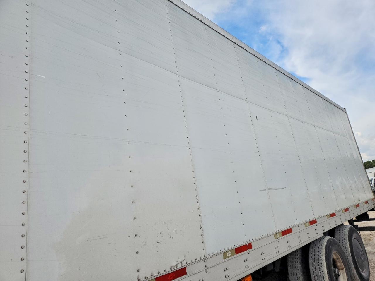 2016 Utility VS2RA Refrigerated Van Trailer
