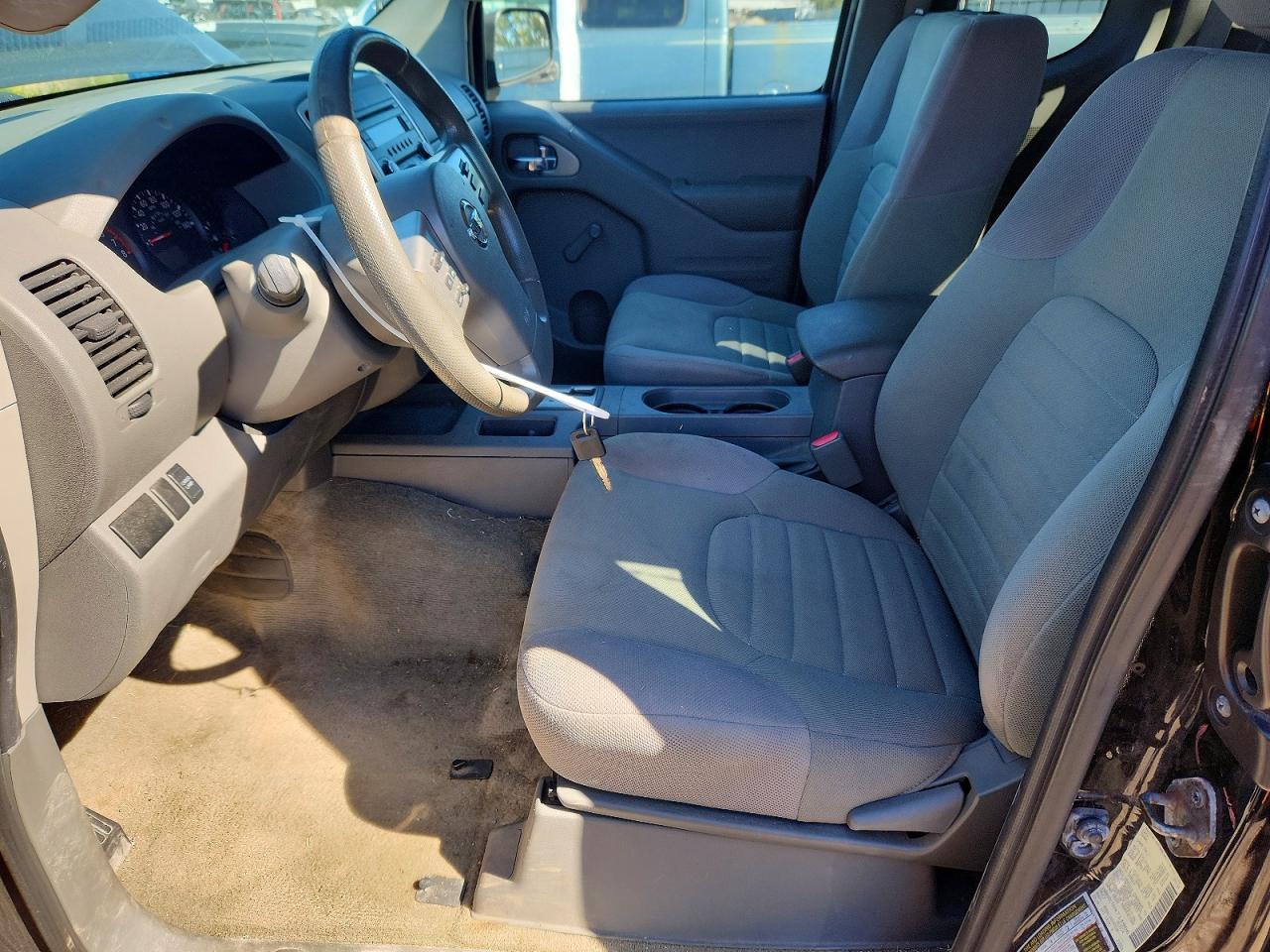 2015 Nissan Frontier S