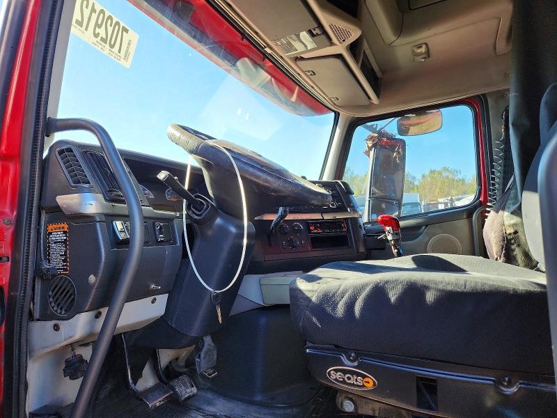 2008 Volvo VN VNL