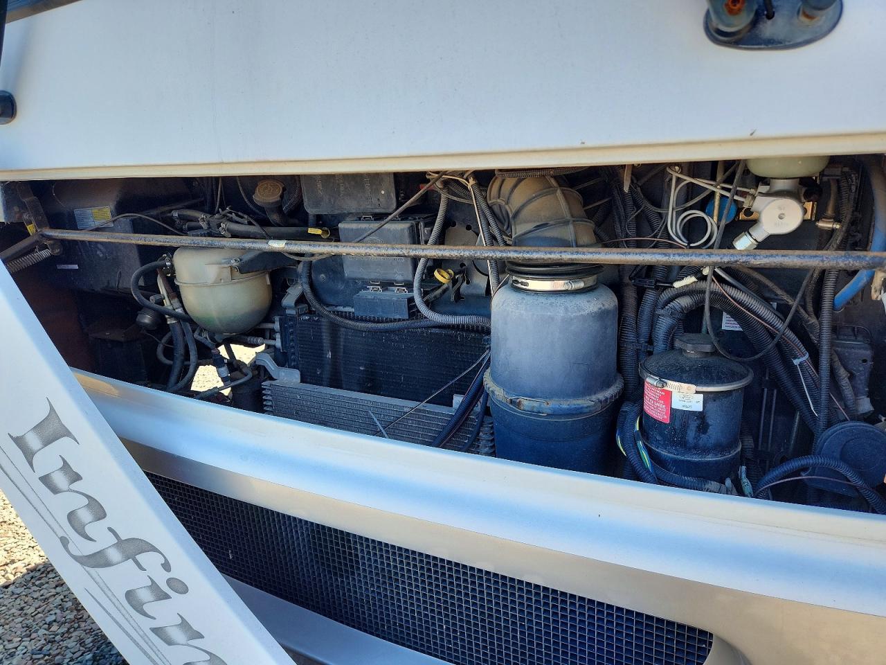 2000 Ford 2000 Infinity RV
