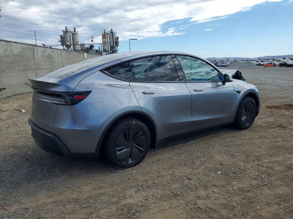 2026 Tesla Model  Y