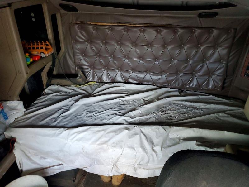 2000 International 9900 9900I