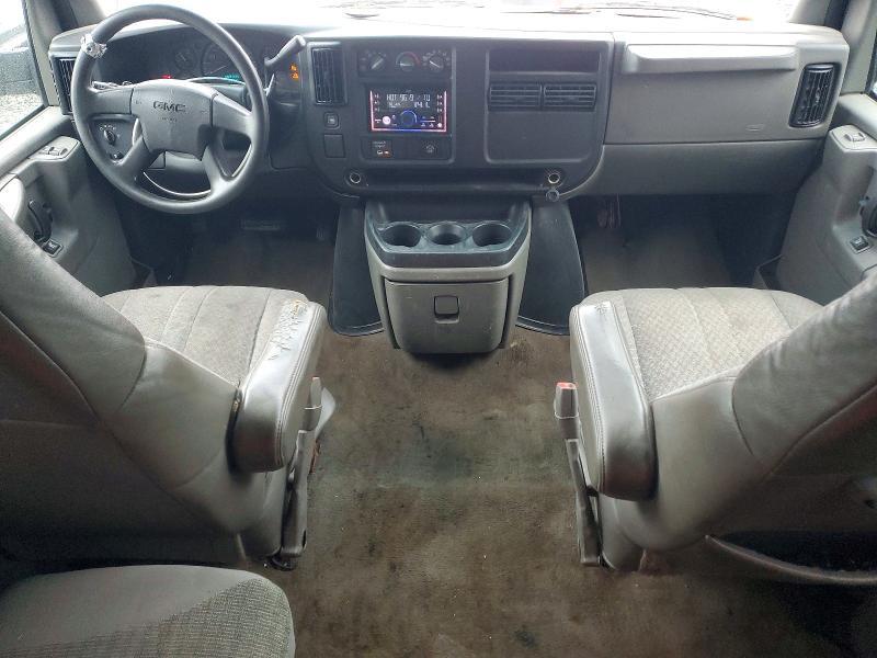 2005 GMC Savana G3500