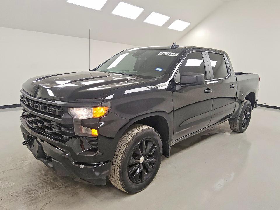 2025 Chevrolet Silverado C1500 Custom