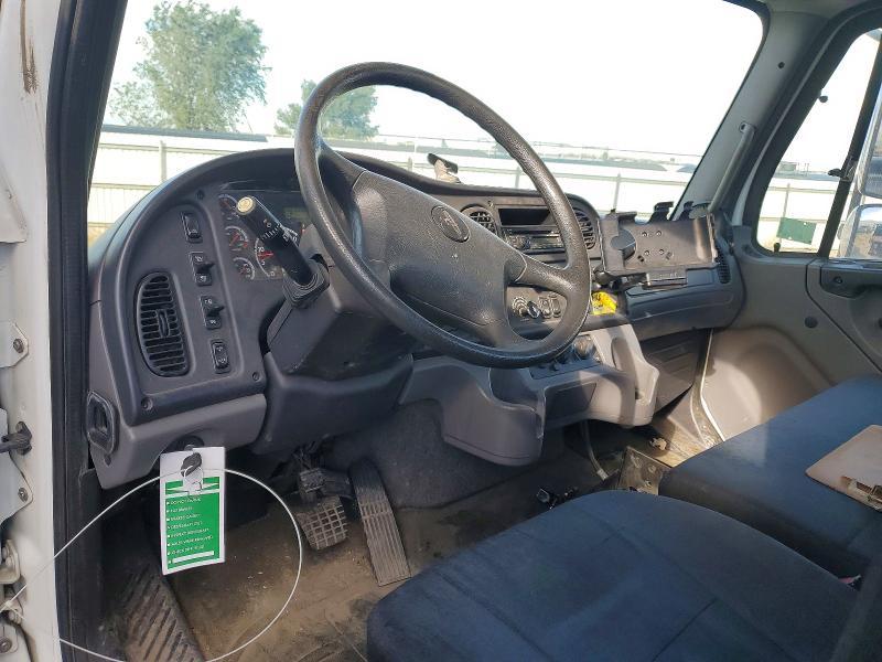 2014 Freightliner Business Class M2 Truck Cab AND Chassis