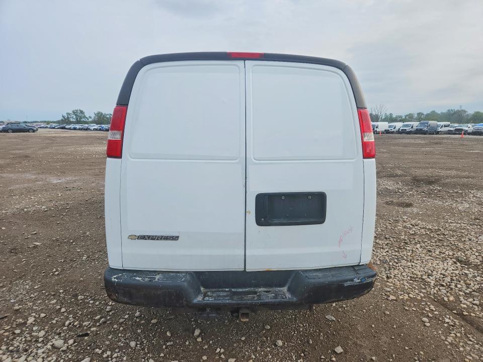 2017 Chevrolet Express G3500 Delivery Van