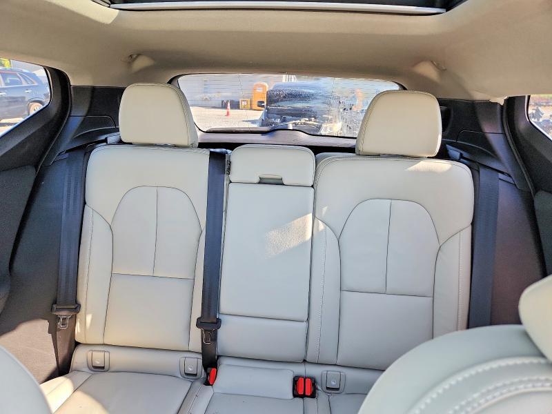 2023 Volvo Xc40 Plus