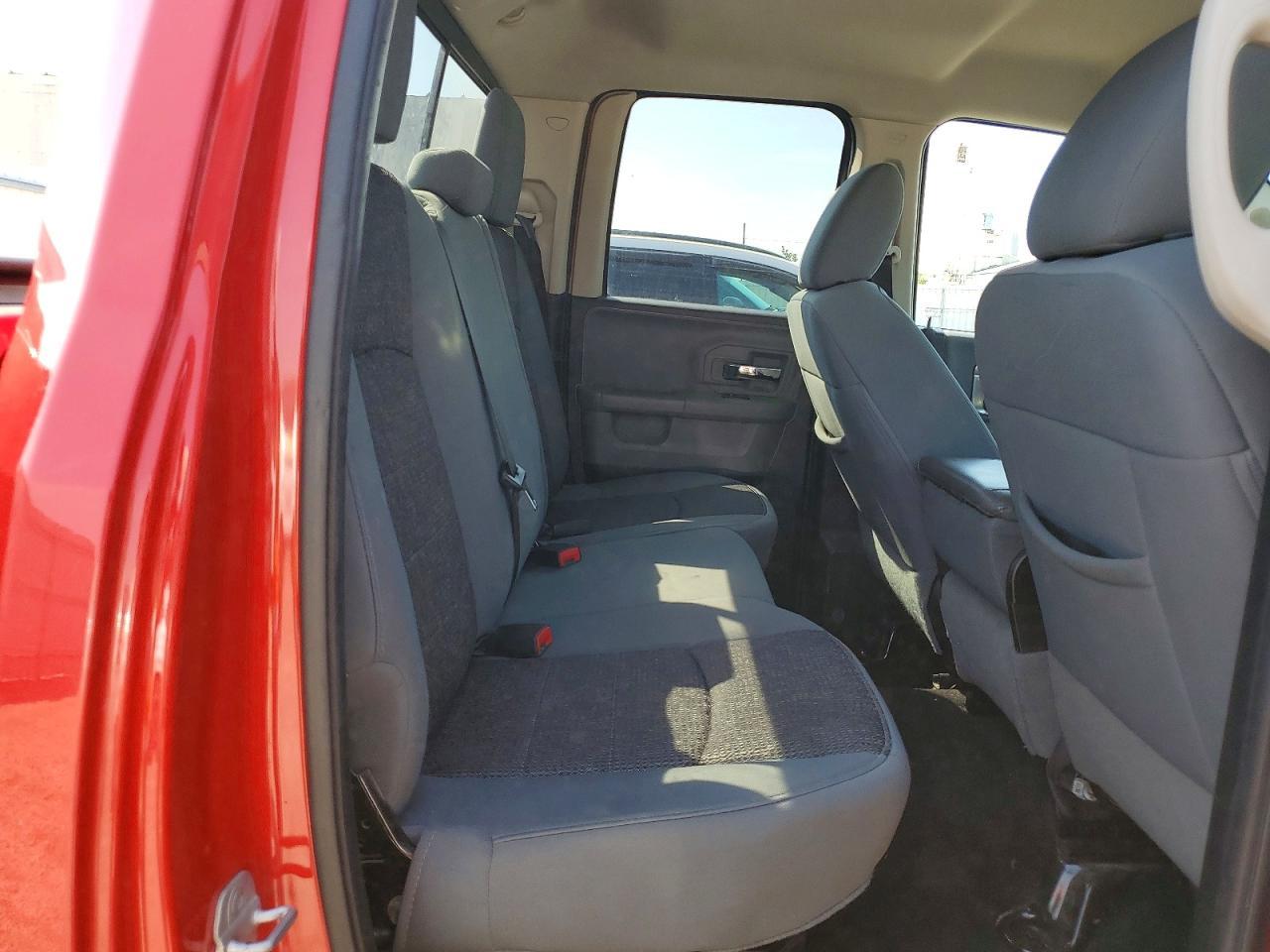 2013 Dodge RAM 1500 SLT